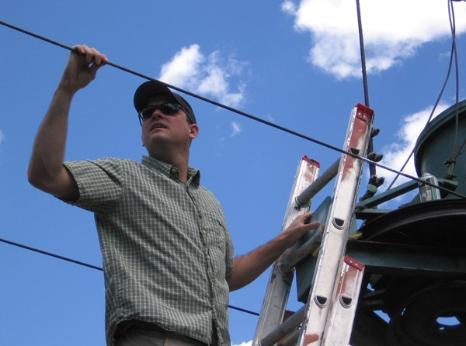 Analysis of accidents involving aerial tramways and lifts.